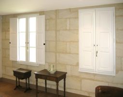 Volets intérieurs ou extérieurs